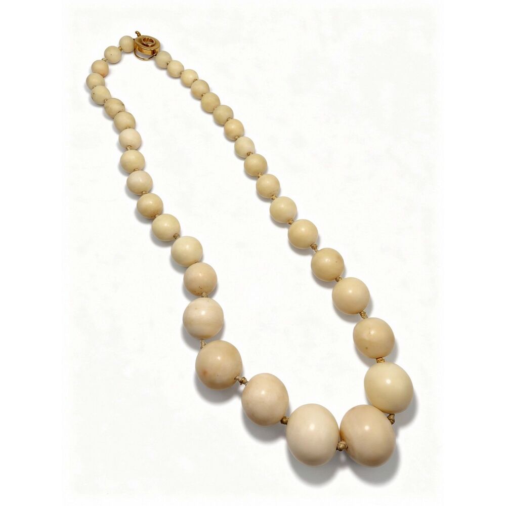 Rare Angel Skin Graduated Coral Choker Necklace - 14k Gold Clasp